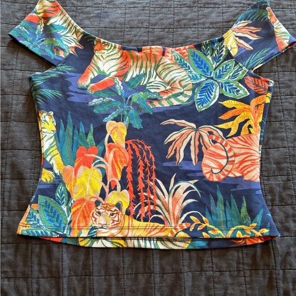 Anthro Maeve Off-Shoulder Knit Top Sz‎ Medium Tiger Jungle Print Cropped - Picture 2 of 6